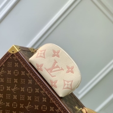 LV Clutch Bags